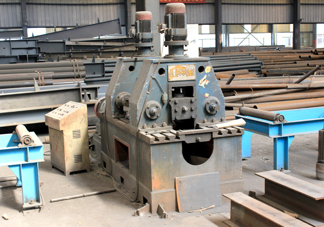 鋼結構網架矯正...