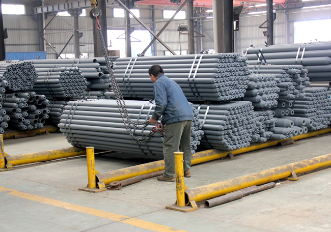 螺栓球網架桿件...